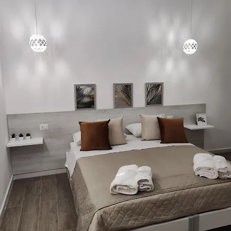 아파트 Kitros 팔라지아노